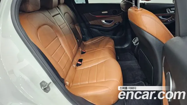 Mercedes-Benz GLC-Class 2021 — фото 16