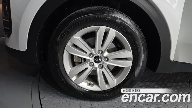 Kia Sportage 2018 — фото 5