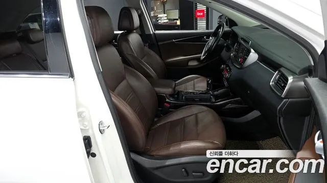 Kia Sorento 2016 — фото 17