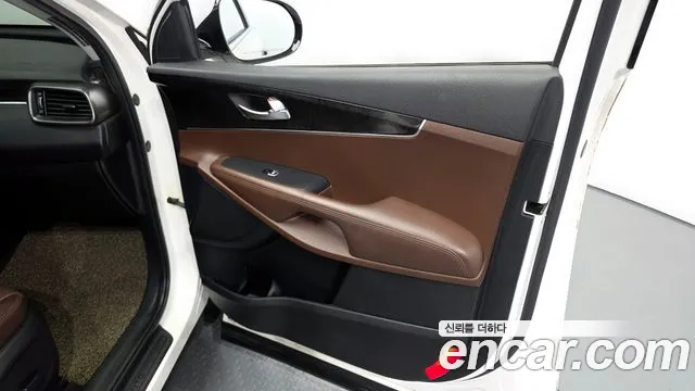 Kia Sorento 2016 — фото 14