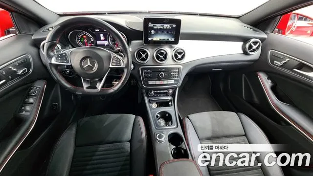 Mercedes-Benz GLA-Class 2019 — фото 10