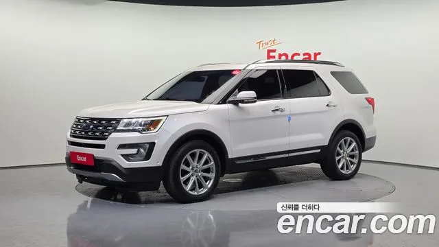 Ford Explorer 2016 — фото 1