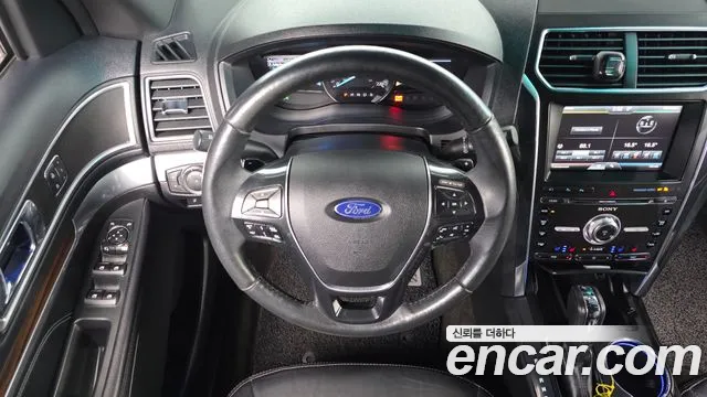 Ford Explorer 2016 — фото 13