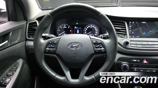 Hyundai Tucson 2017 — фото 13