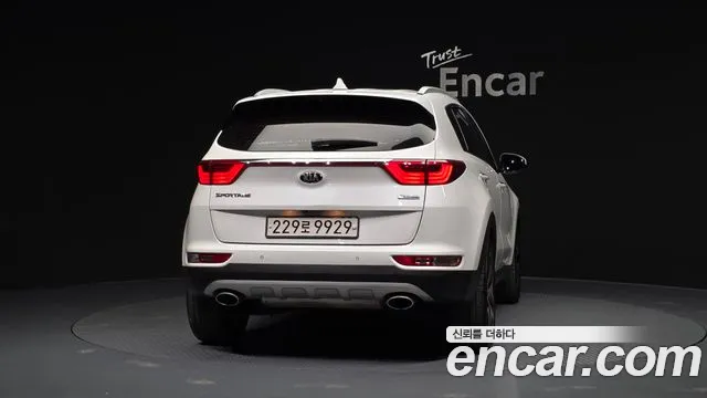 Kia Sportage 2018 — фото 4
