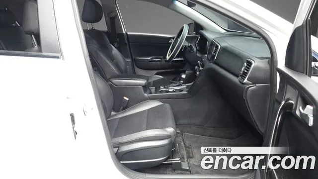 Kia Sportage 2018 — фото 11