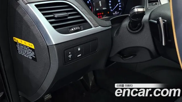 Hyundai Genesis 2015 — фото 16