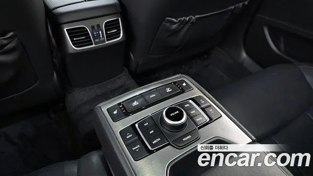 Hyundai Genesis 2015 — фото 19