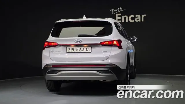 Hyundai Santafe 2023 — фото 4