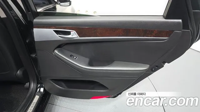 Hyundai Genesis 2015 — фото 15