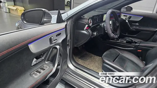 Mercedes-Benz CLA-Class 2023 — фото 13