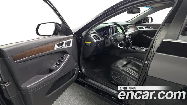 Hyundai Genesis 2016 — фото 10