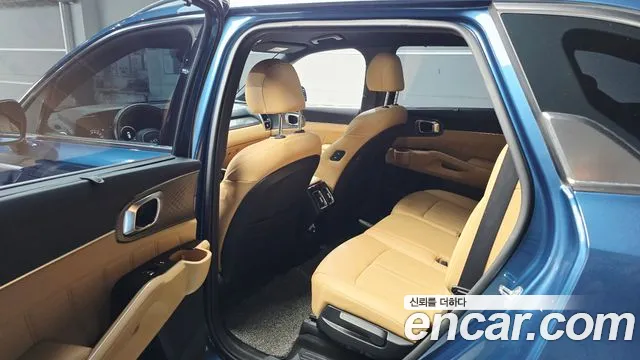 Kia Sorento 2022 — фото 17