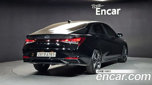 Hyundai AVANTE 2021 — фото 2