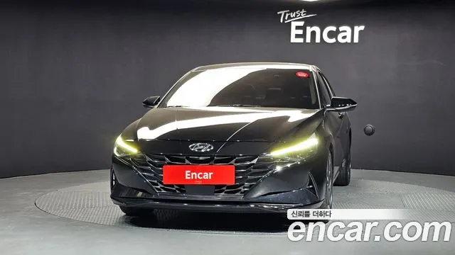 Hyundai AVANTE 2021 — фото 3