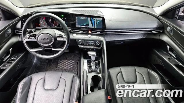 Hyundai AVANTE 2021 — фото 19