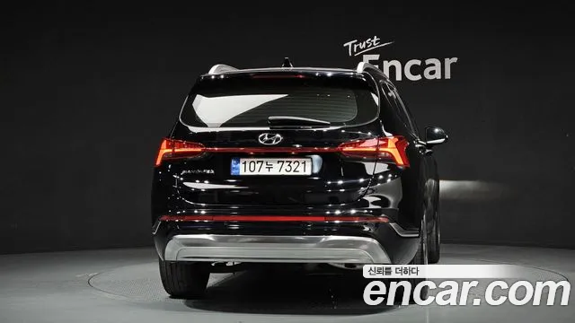Hyundai Santafe 2023 — фото 4