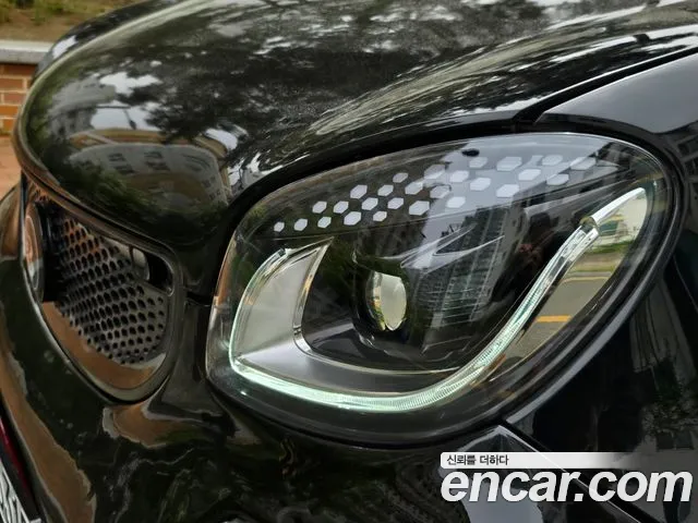 Smart Fortwo 2015 — фото 10