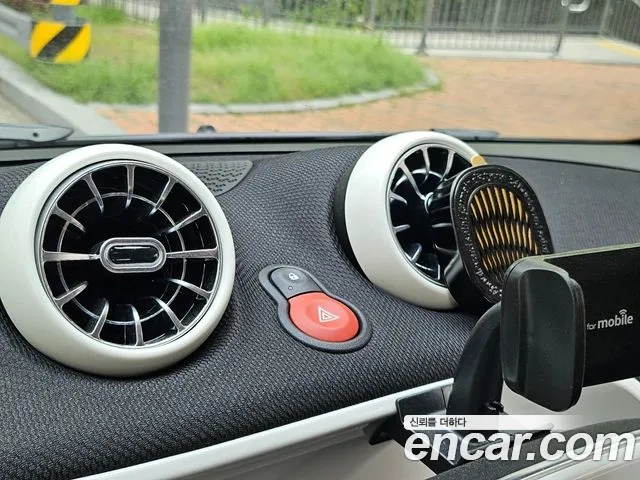 Smart Fortwo 2015 — фото 18