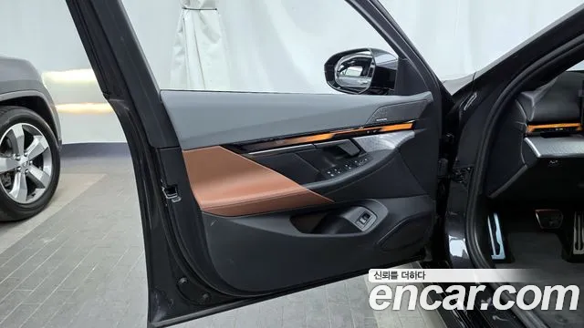 BMW i5 2024 — фото 14