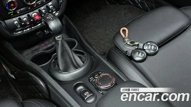 Mini Clubman 2018 — фото 11