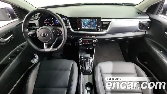 Kia Stonic 2018 — фото 10