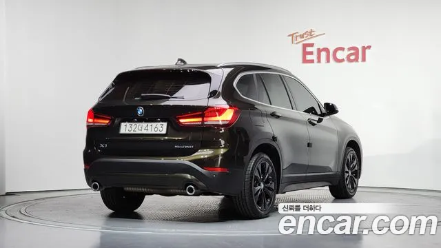 BMW X1 2020 — фото 2