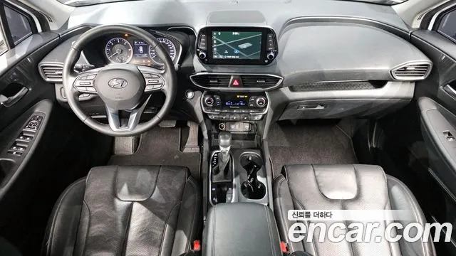 Hyundai Santafe 2019 — фото 10