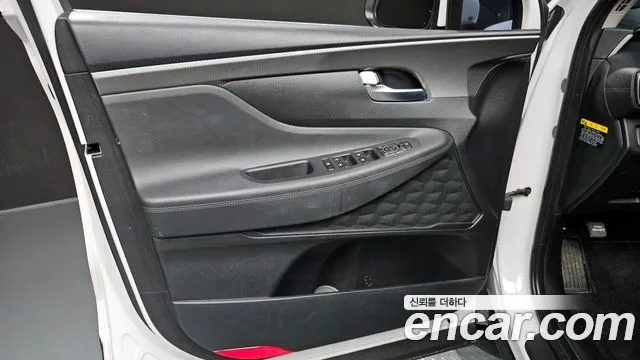 Hyundai Santafe 2019 — фото 14