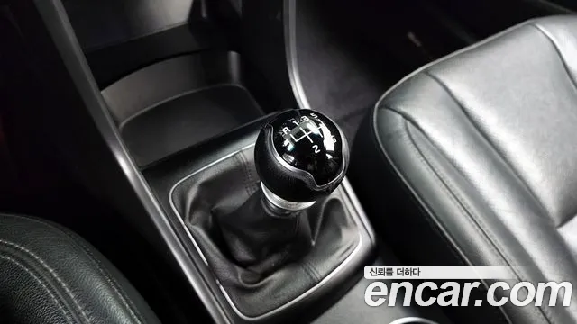 Hyundai i30 2015 — фото 9