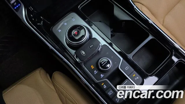Kia Sorento 2021 — фото 9