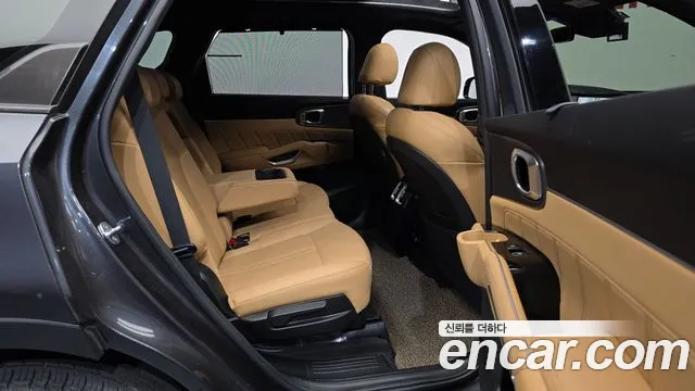 Kia Sorento 2021 — фото 12