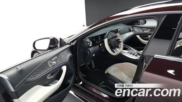 Mercedes-Benz AMG GT 2022 — фото 10