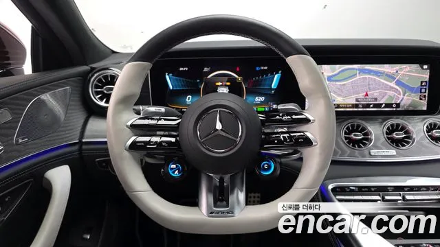 Mercedes-Benz AMG GT 2022 — фото 13