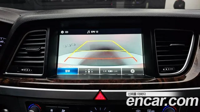 Hyundai Genesis 2015 — фото 15