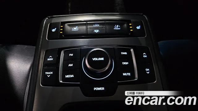 Hyundai Genesis 2015 — фото 20