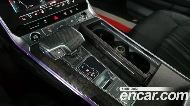 Audi A6 2021 — фото 12