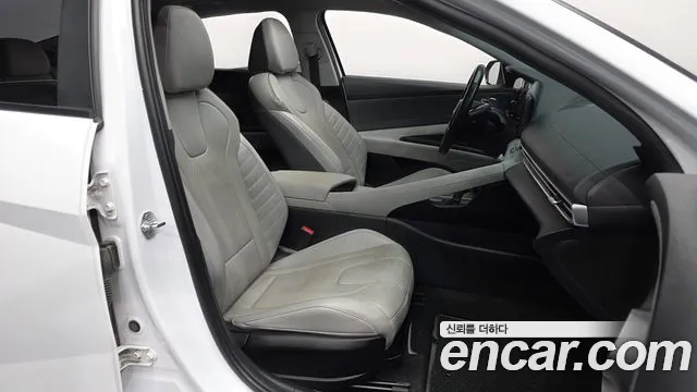 Hyundai AVANTE 2021 — фото 11