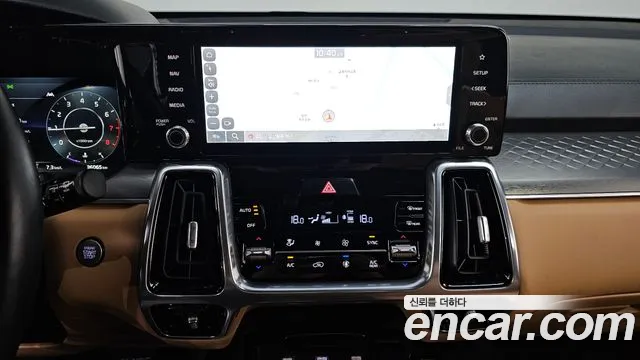 Kia Sorento 2023 — фото 19
