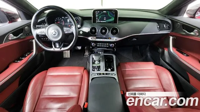 Kia Stinger 2018 — фото 10