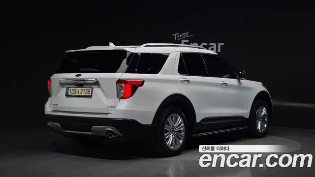 Ford Explorer 2021 — фото 2