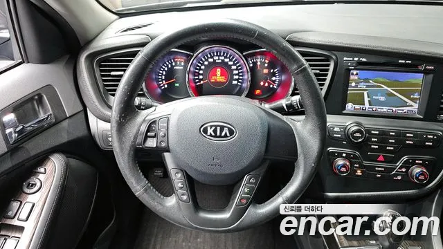 Kia K5 2011 — фото 13