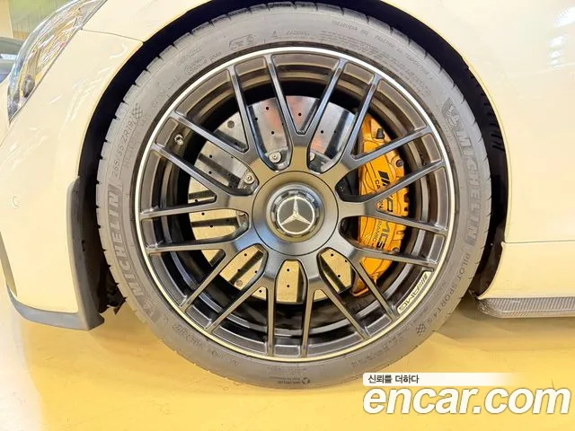 Mercedes-Benz AMG GT 2018 — фото 6