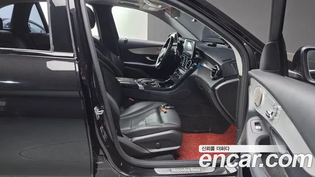 Mercedes-Benz GLC-Class 2019 — фото 16