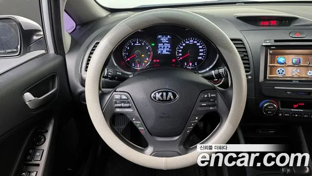 Kia K3 2014 — фото 15