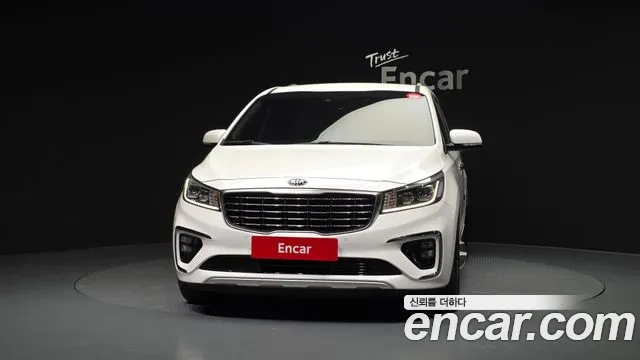 Kia Canival 2019 — фото 3