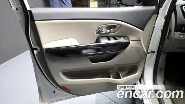 Kia Canival 2019 — фото 14