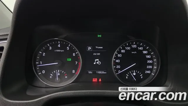 Hyundai AVANTE 2018 — фото 11