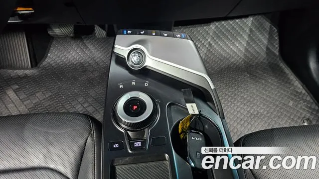 Kia EV6 2022 — фото 12