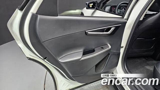 Kia EV6 2022 — фото 15